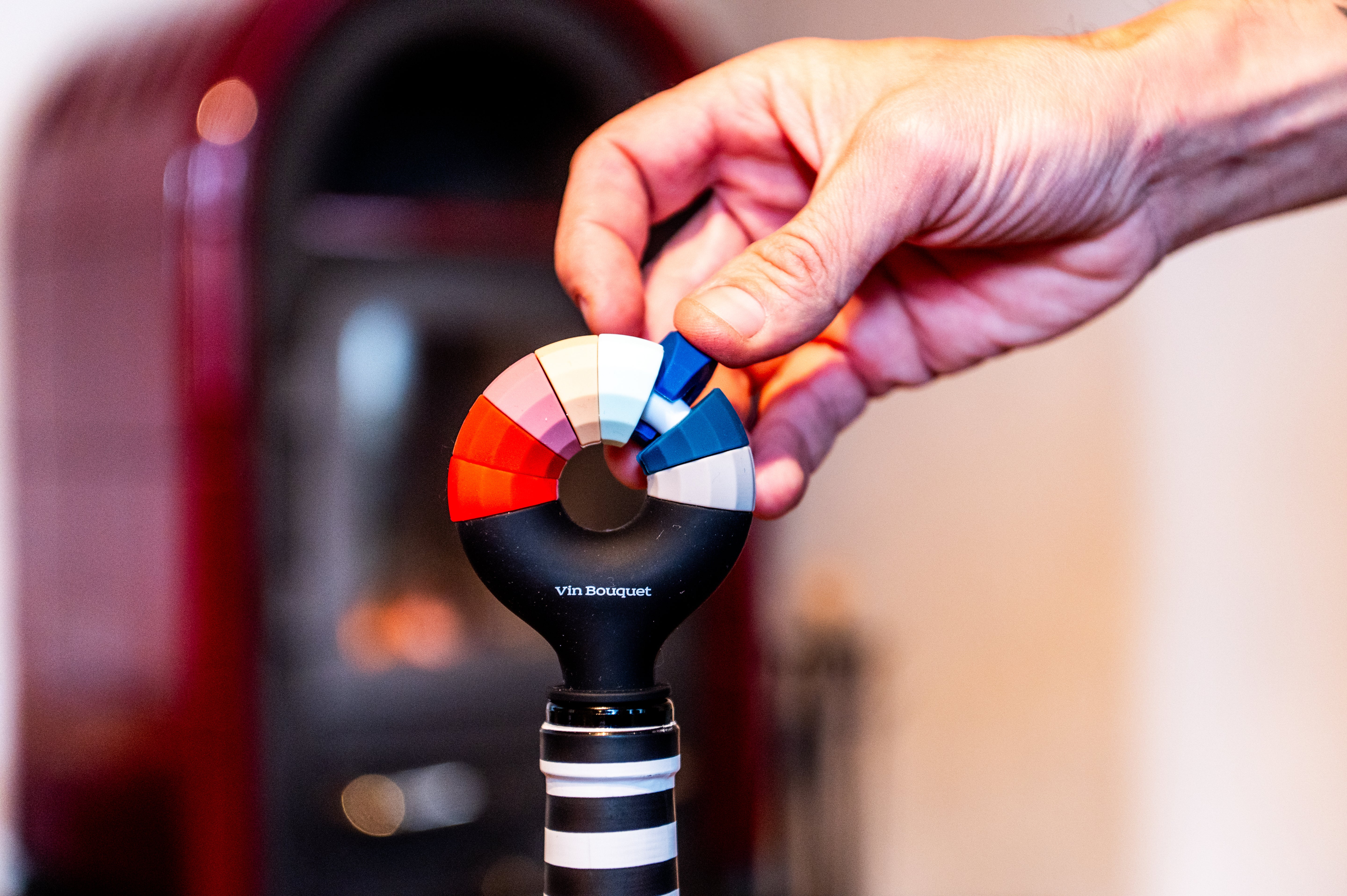 Tapón para botella con marcacopas