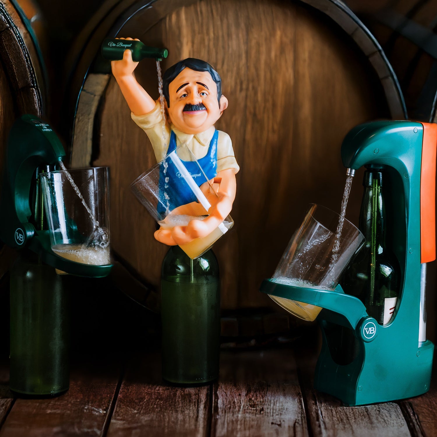 Especial escanciadores de sidra: guía para escanciar como un profesional (y acertar en el regalo)