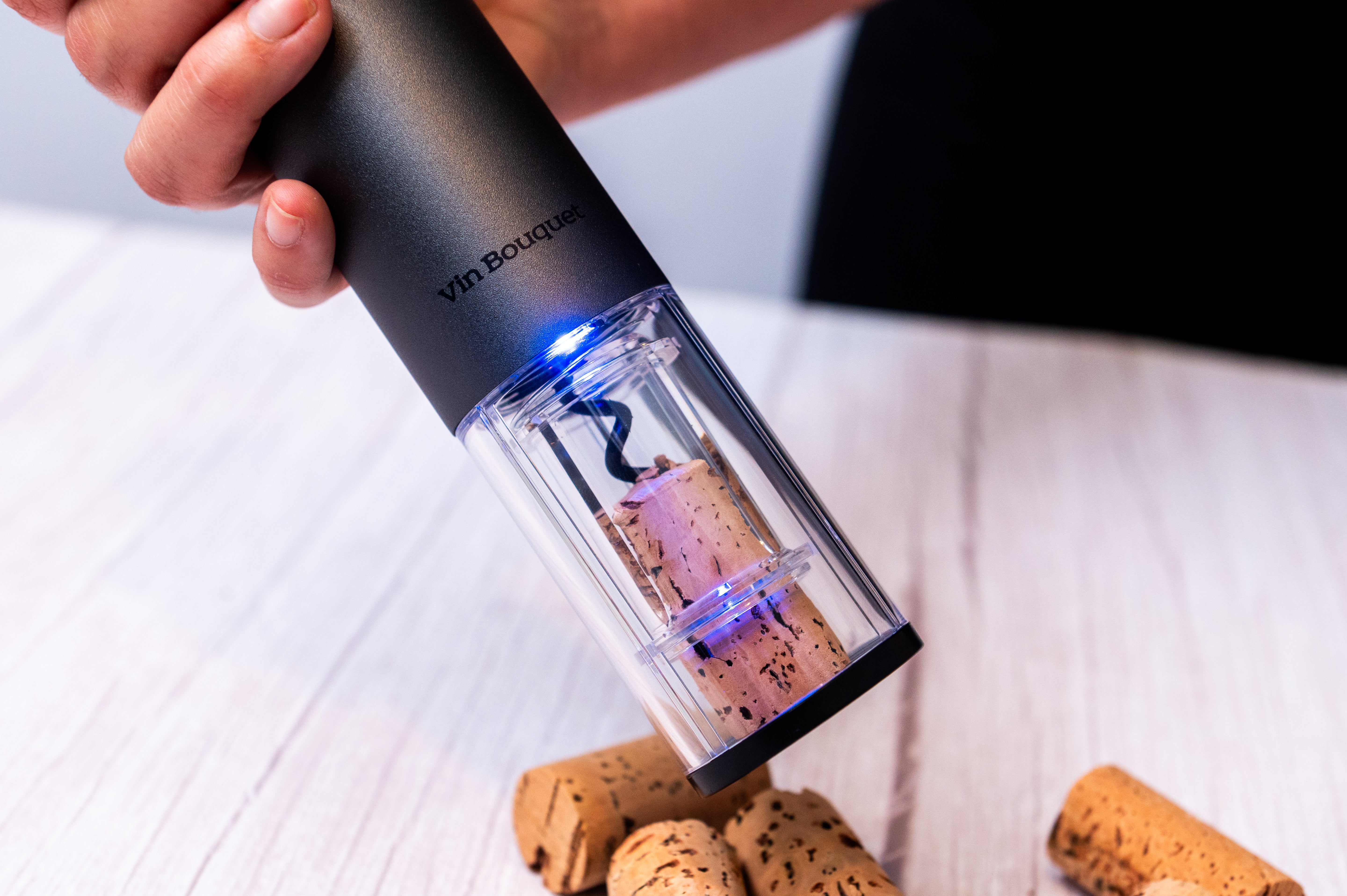 Tire-bouchon électrique à piles